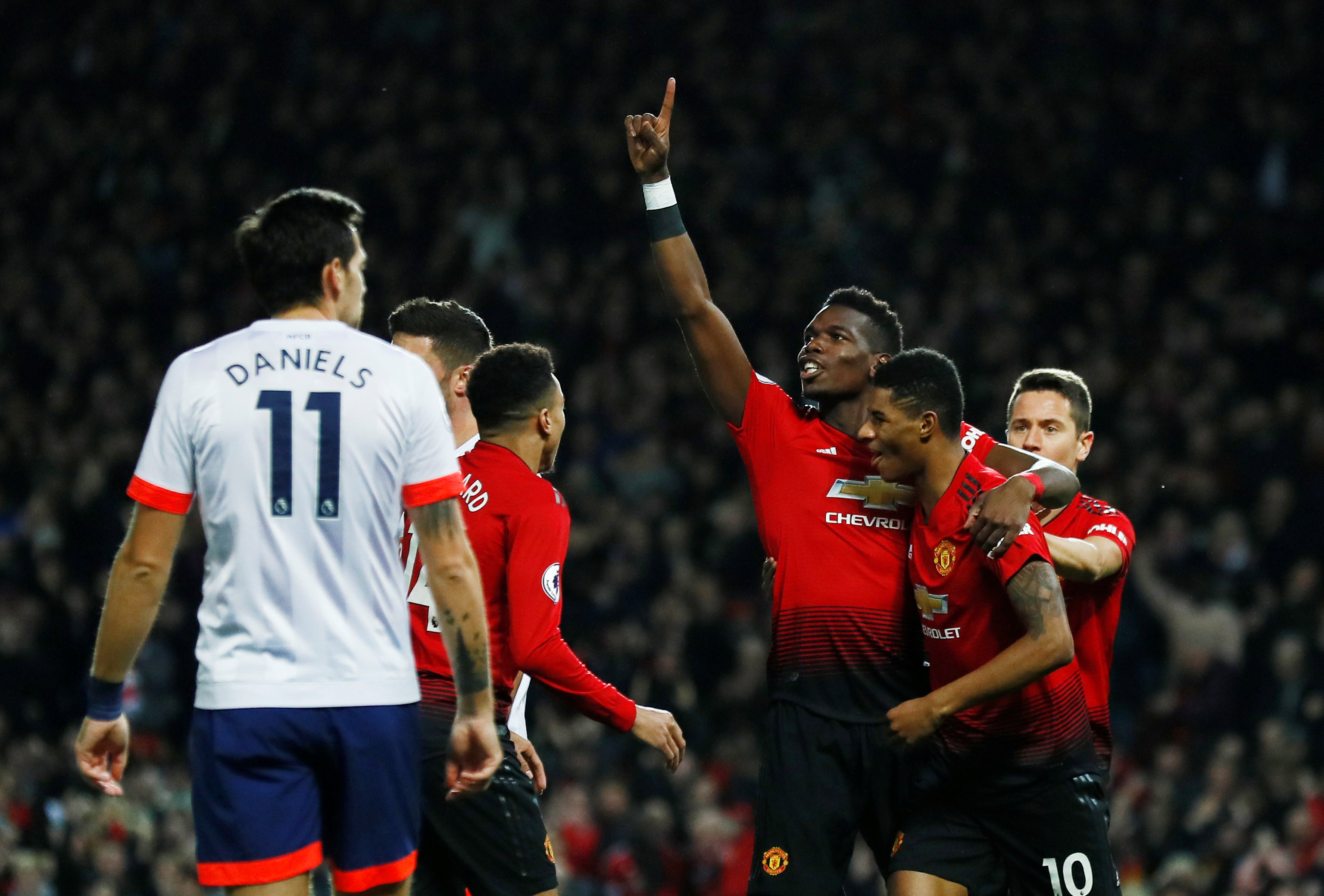 保证观众安 保证观众安